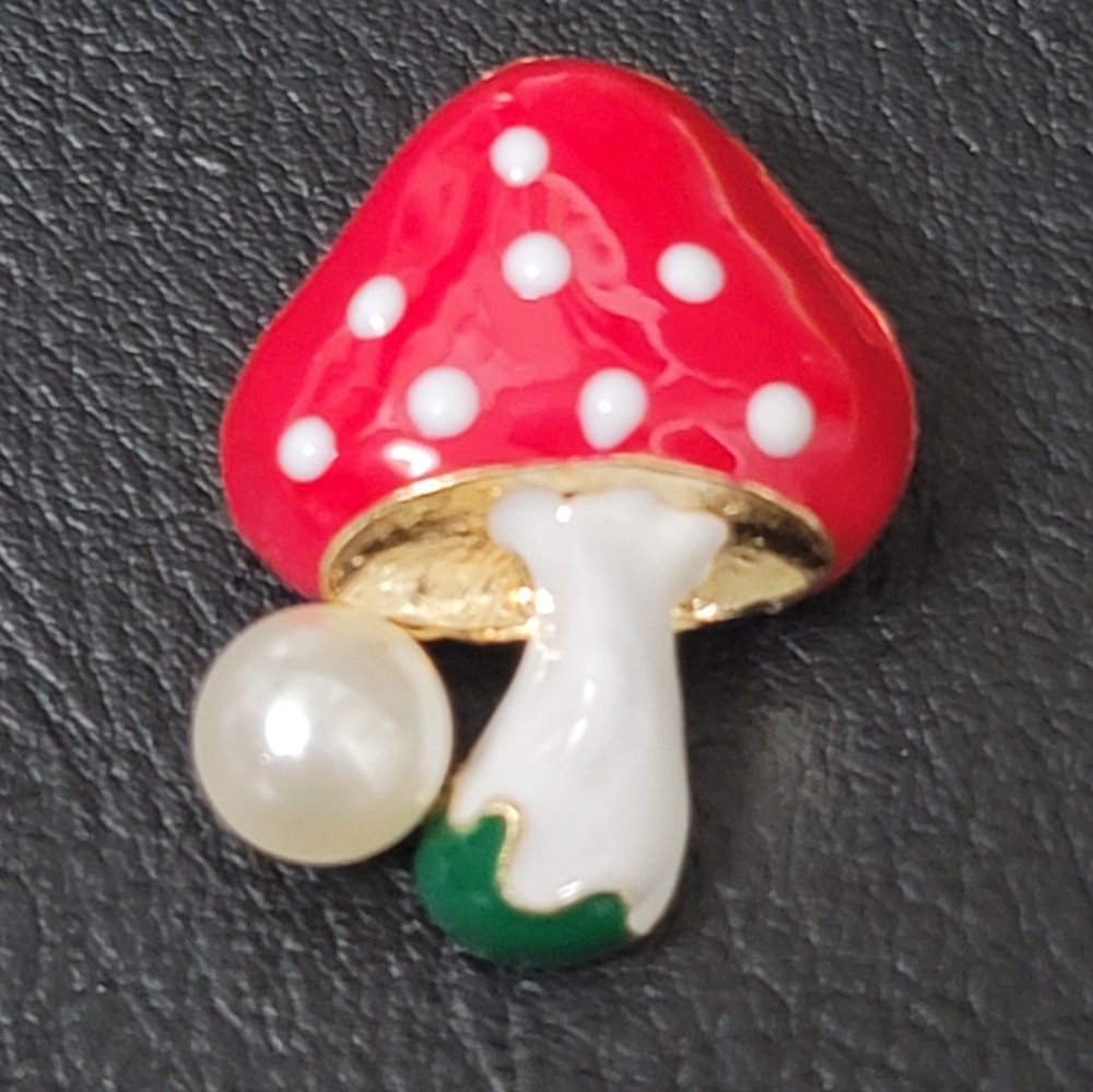 Sweetest Enamel Mushroom with Pearl Brooch- NWOT